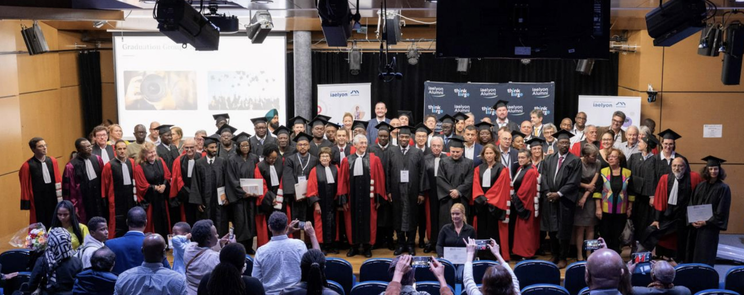 Autumn International Seminar